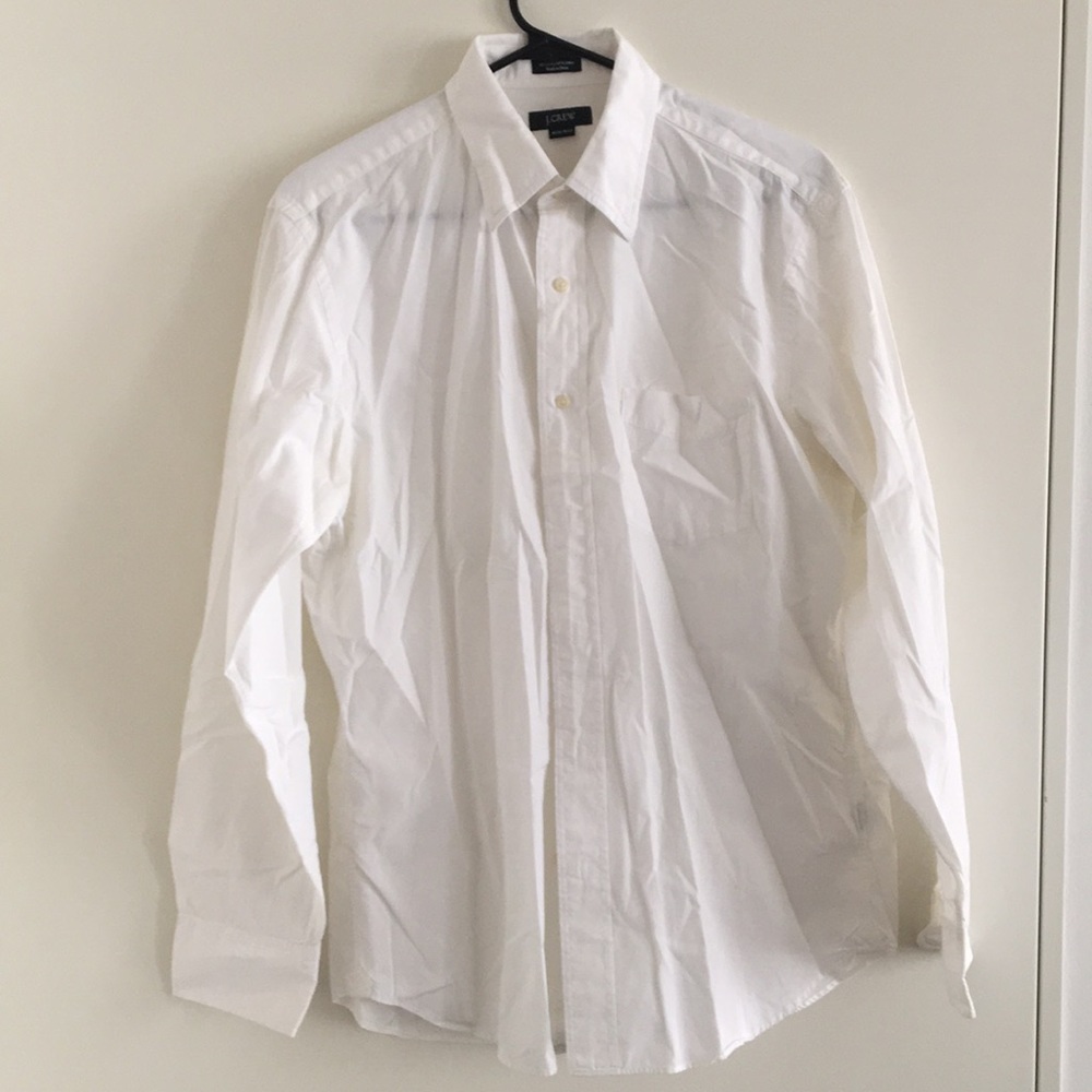 White dress shirt